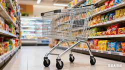 再上热搜！蒸发480亿，股价大跌，“卖身”后，零食巨头的日子并不好过