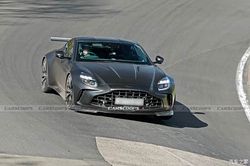 赛道猛兽出笼！阿斯顿·马丁 Vantage 高性能版谍照曝光，旗舰性能炸裂