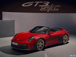 稀有神车！手动挡 + 敞篷 + 前双叉臂，保时捷 911 GT3 让多少男人梦寐以求