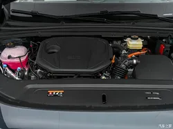 打赏1700万女孩父亲已抵押别墅 全家身家被挪用