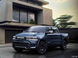 重磅！RAM 1500 纯电版凉了？项目停止，增程版依旧打造，背后有何深意