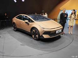 2026 北京车展炸场！北京现代 IONIQ 艾尼氪品牌首发，全新 IONIQ V 揭秘