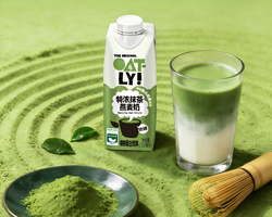抹茶控必入！OATLY 特浓抹茶燕麦饮，丝滑醇香动心，植物基健康，解锁活力速尝鲜