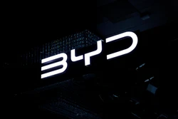 日本 10 年国债收益率狂飙至 2.7%！全球金融震动，债市风暴骤起，警惕经济变局风险