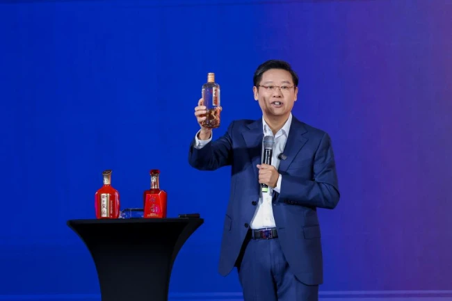215万人观看！吴向东直播分享“鲜为人知”的湖湘文化