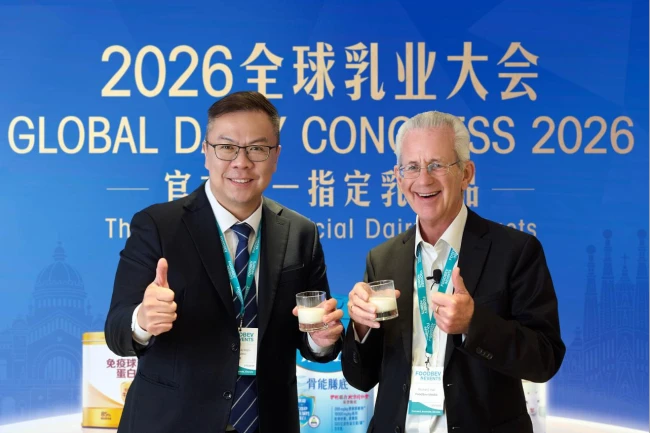 全球乳业大会主席Richard Hall点赞伊利