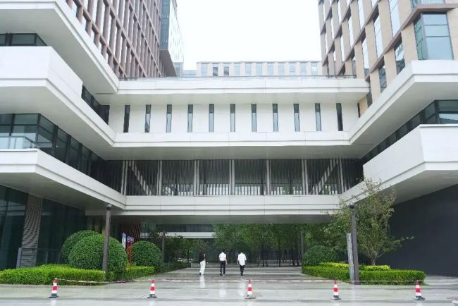 ▲7月底,拼多多雄安公司全员将搬入新的办公楼。(摄影李峰)