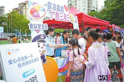 校园市集设快检台，广西食品安全宣传走进小学
