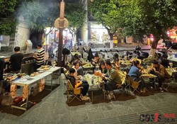 鸭肉串冒充牛羊肉串卖了6万块，烧烤店主被判刑